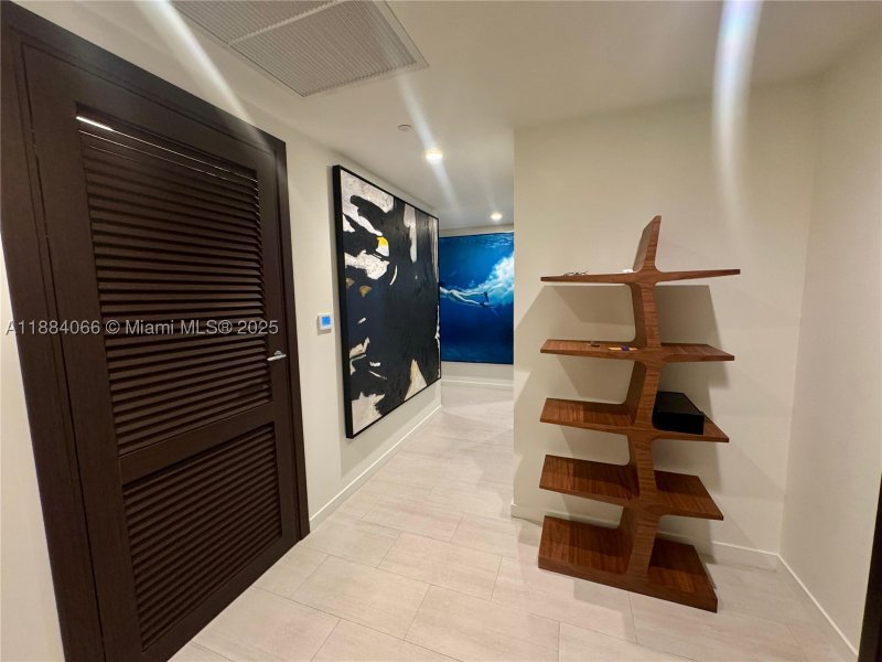 Condo for sale at Brickell Flatiron 3302