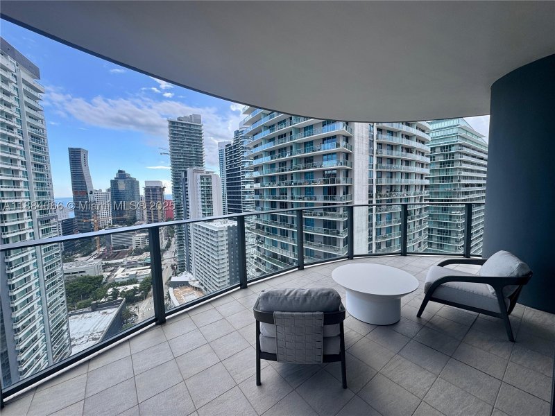Brickell Flatiron Apt #3302