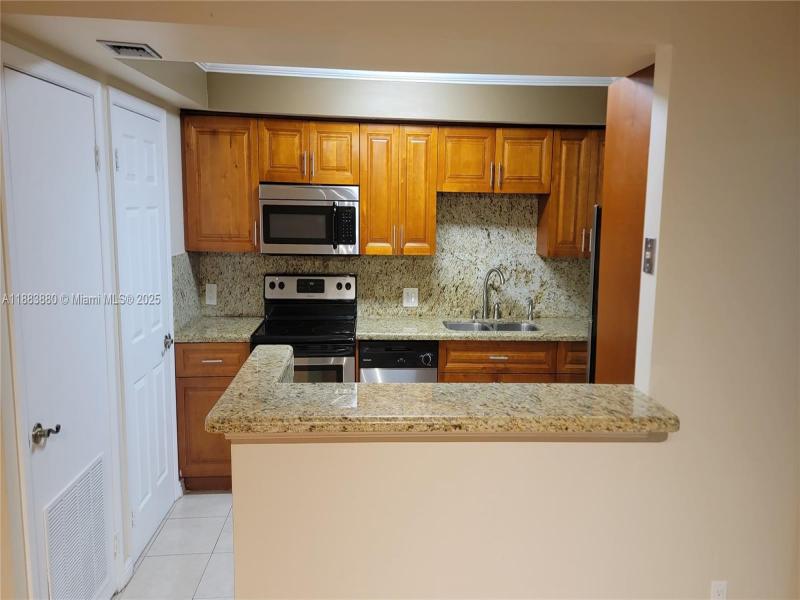 Property photo # 8