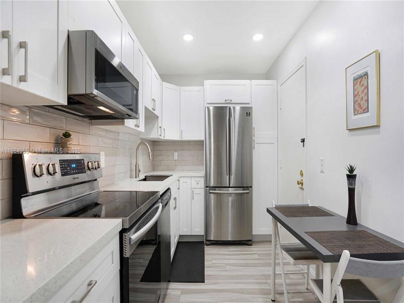 Property photo # 8