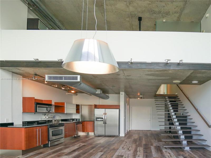 Property photo # 8