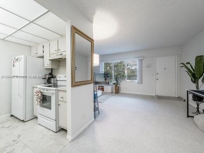 Property photo # 2