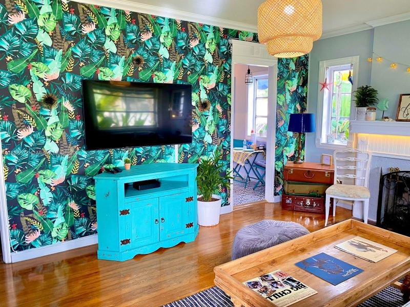 Property photo # 9