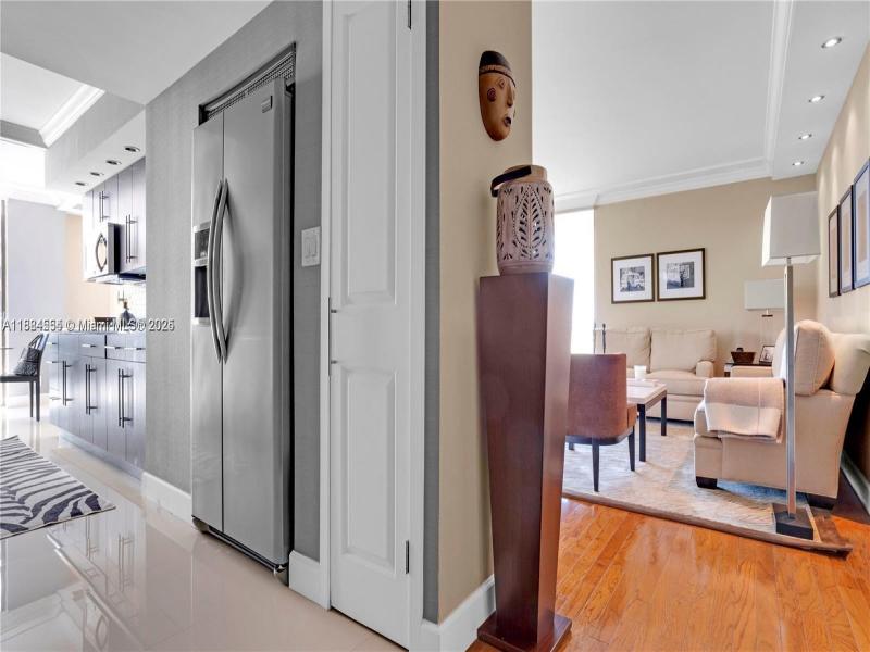Property photo # 8
