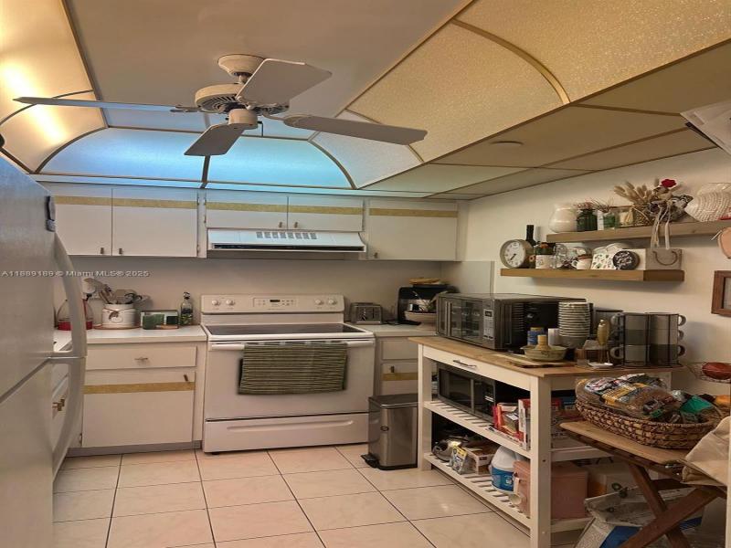 Property photo # 2