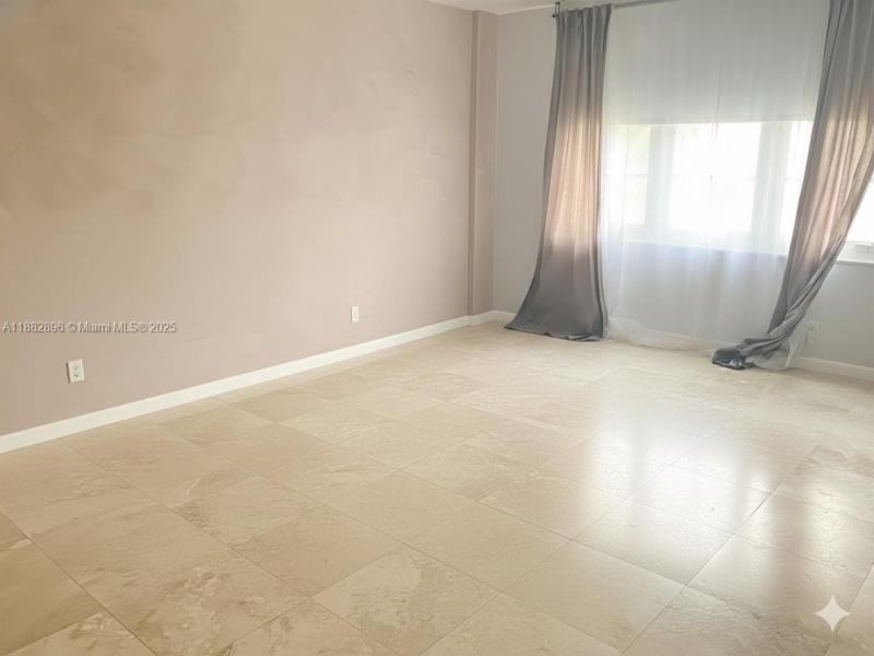 Comprar apartamento en Seacoast 5700 3M