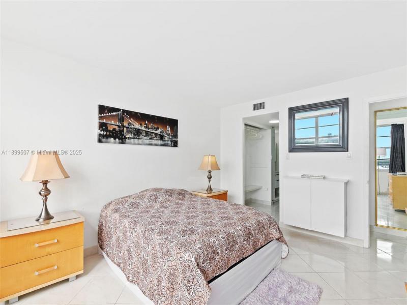 Del Prado South Tower Apt #1003