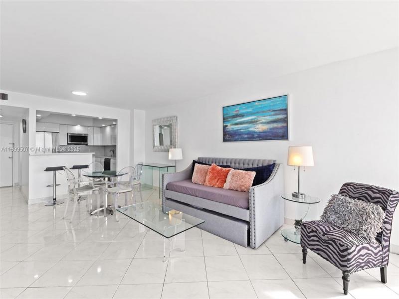 Comprar apartamento en Del Prado South Tower 1003