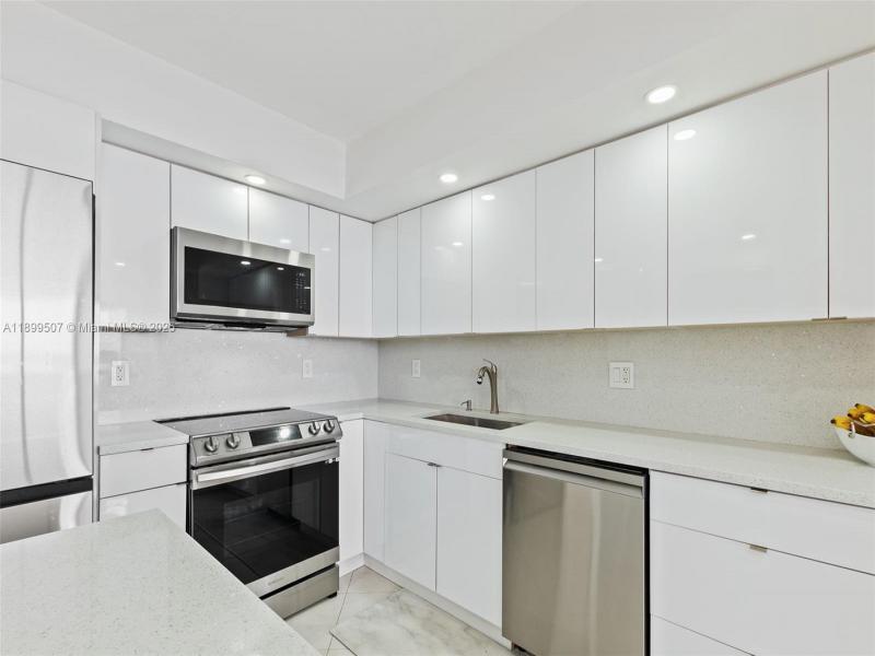 Comprar apartamento en Del Prado South Tower 1003