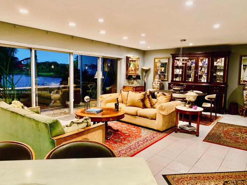 Property photo # 6