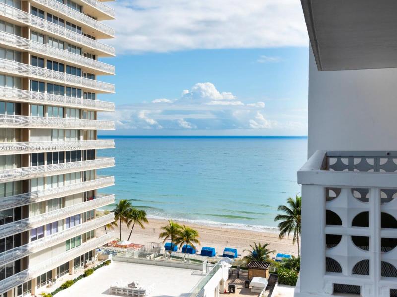 Ocean Summit Apt #815