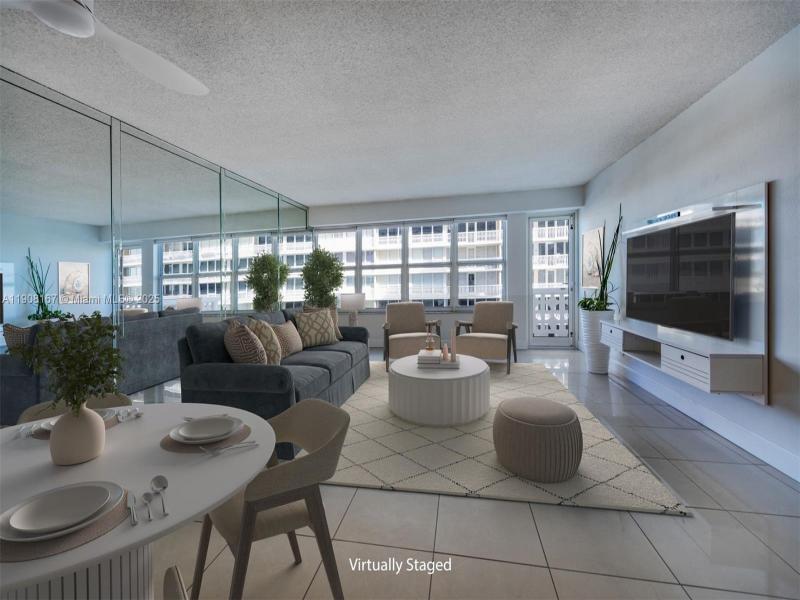 Condo for sale at Ocean Summit 815