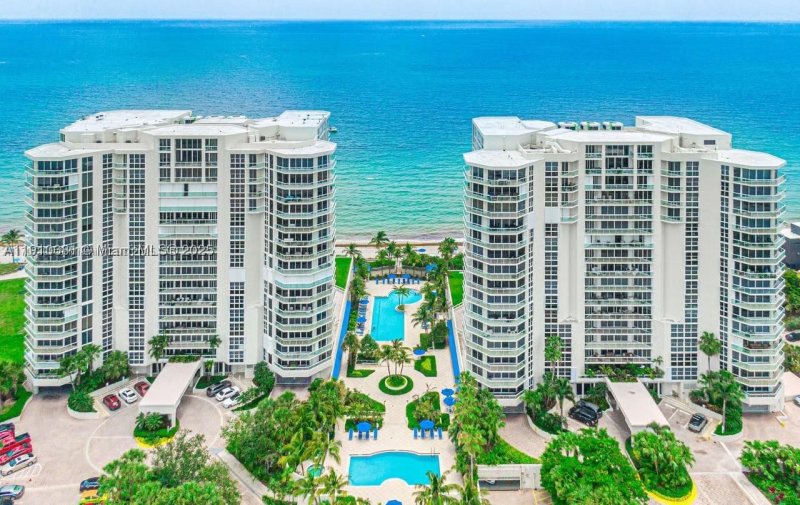 Renaissance on the Ocean Apt #603