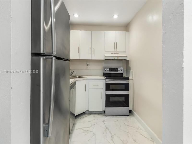 Comprar apartamento en Bayview Towers A207