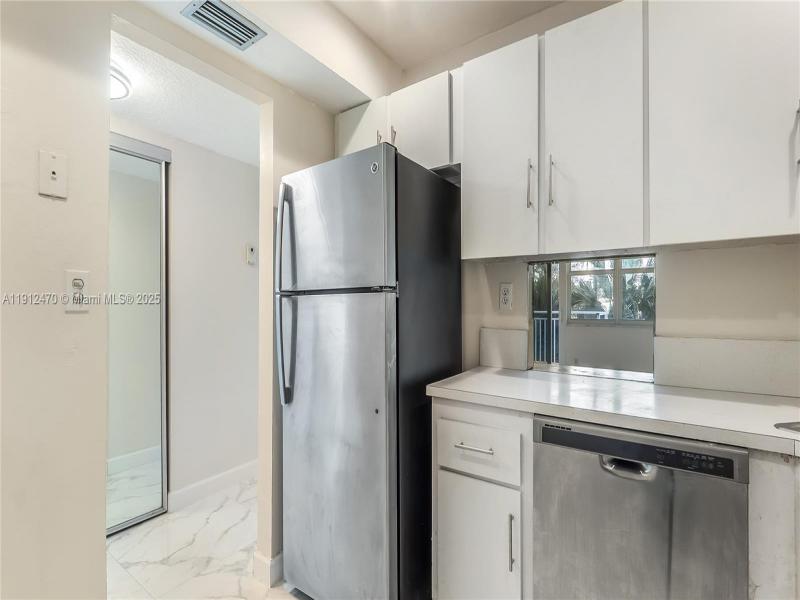 Comprar apartamento en Bayview Towers A207
