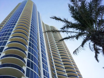 Ocean Four Apt #1009