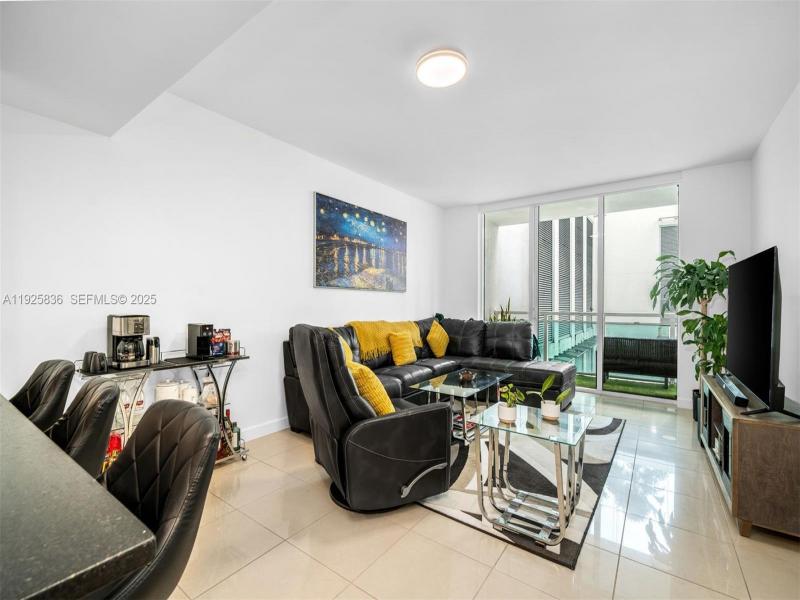 Property photo # 4