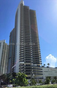 Beach Club One Apt #1405