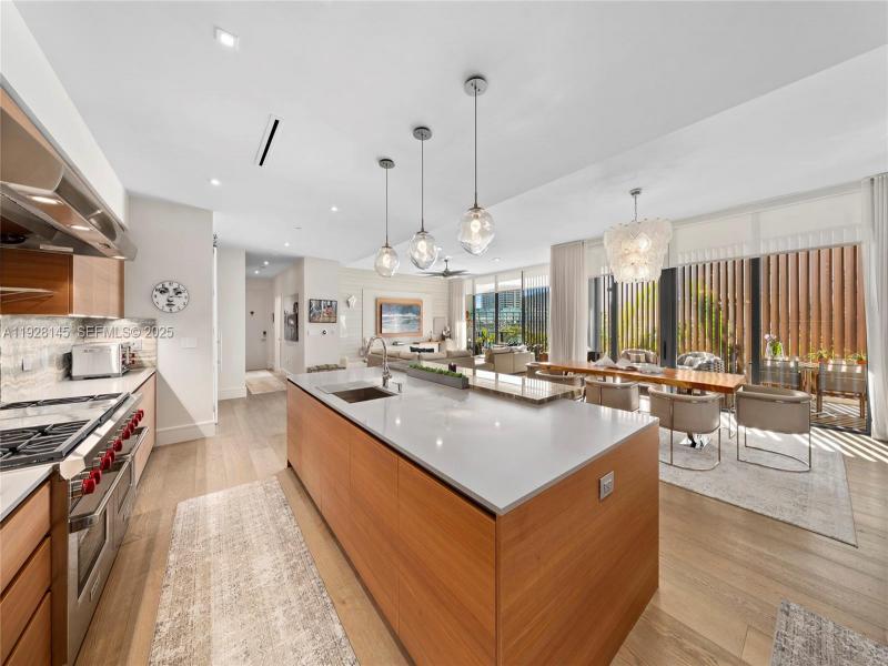 Comprar apartamento no The Fairchild Coconut Grove 403