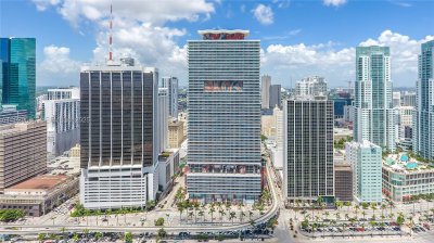 50 Biscayne Apt #503
