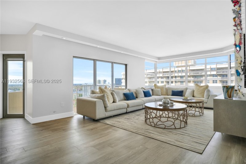 Condo for sale at The Hemispheres 17F