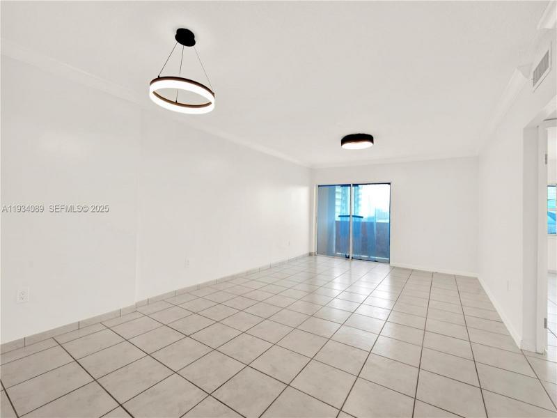 Comprar apartamento en Coastal Towers 1604