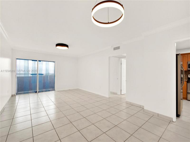 Comprar apartamento en Coastal Towers 1604