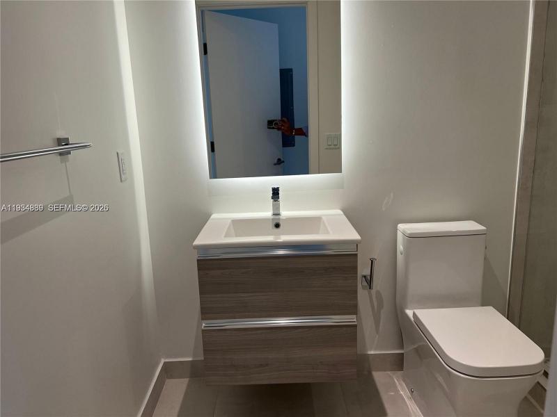 Condo for sale at Smart Brickell Residences 2103