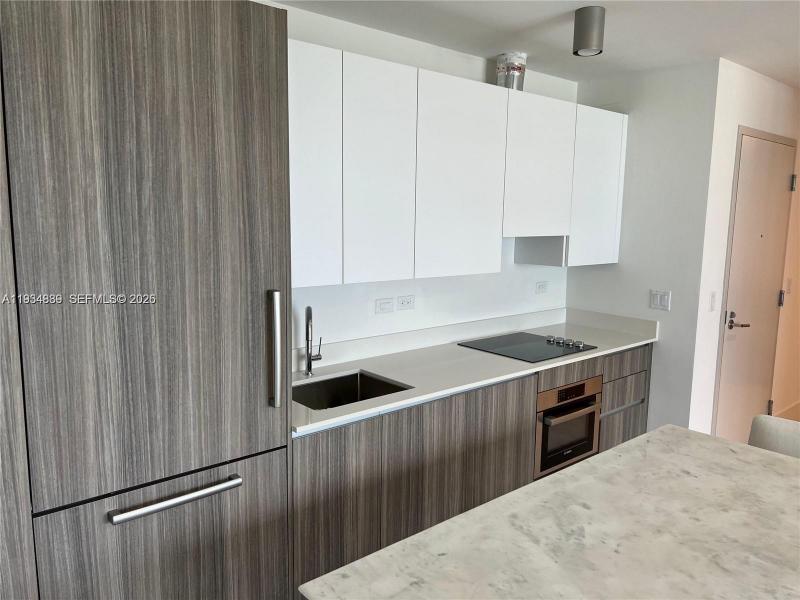 Condo for sale at Smart Brickell Residences 2103
