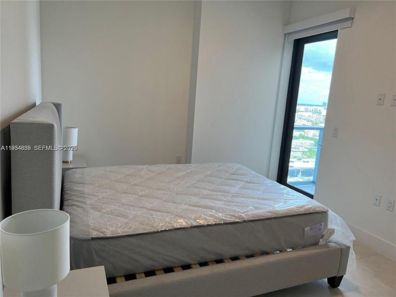 Condo for sale at Smart Brickell Residences 2103