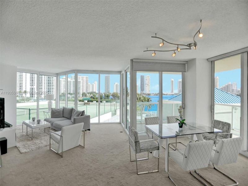 Hidden Bay Apt #508