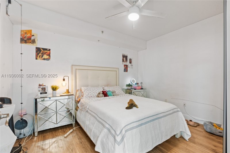 Comprar apartamento en 360 Condo Marina Residences East 212