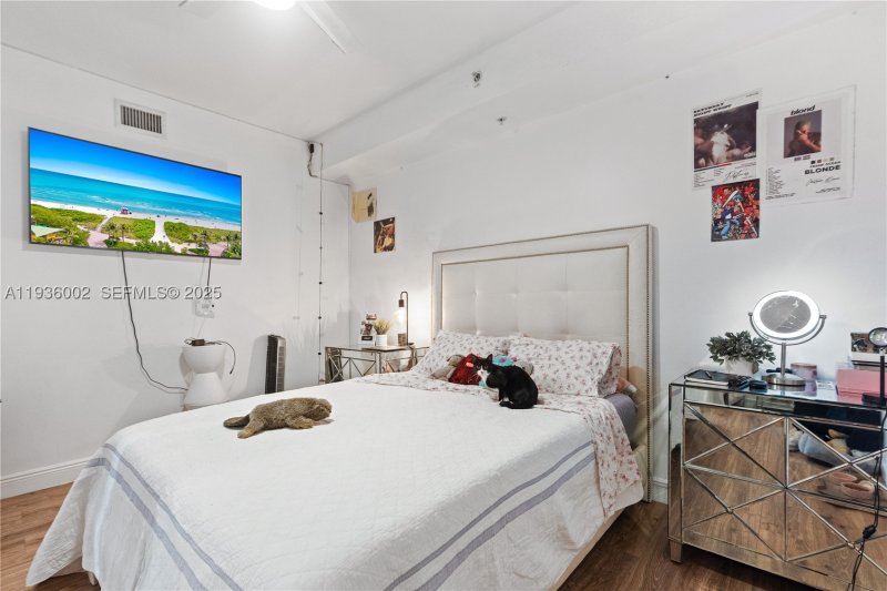 Comprar apartamento en 360 Condo Marina Residences East 212