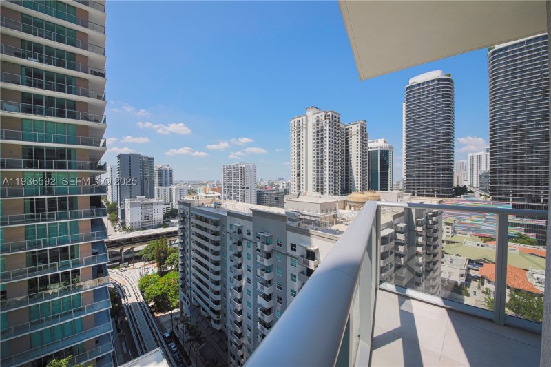 Condo for sale at 1100 Millecento 1707