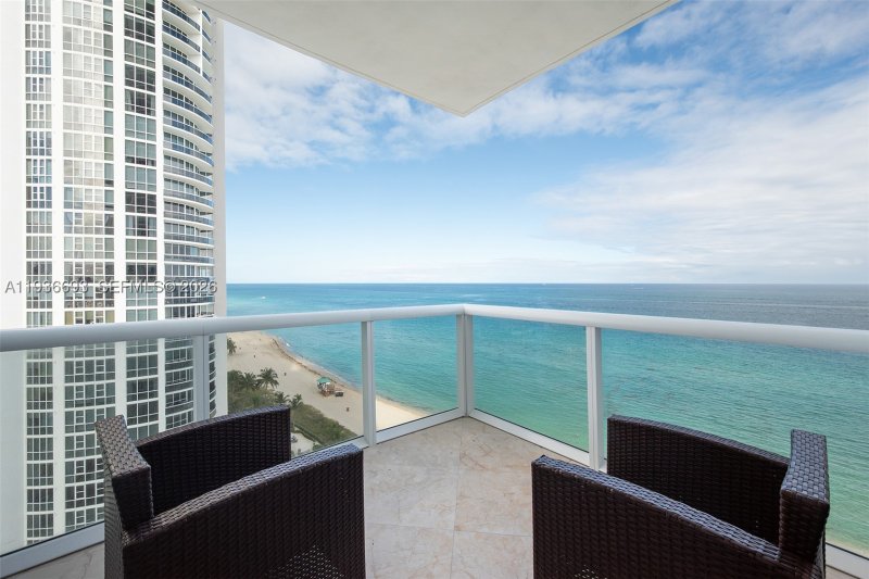 Comprar apartamento en Trump Palace 1609