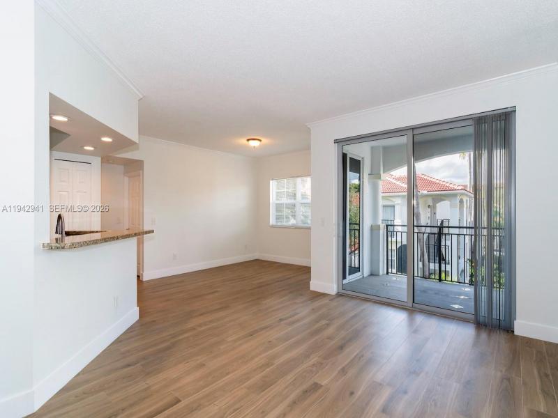 Comprar apartamento en Village by the Bay 14301