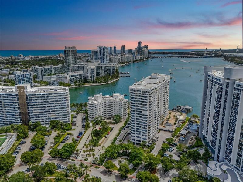 Condo for sale at Costa Brava 411