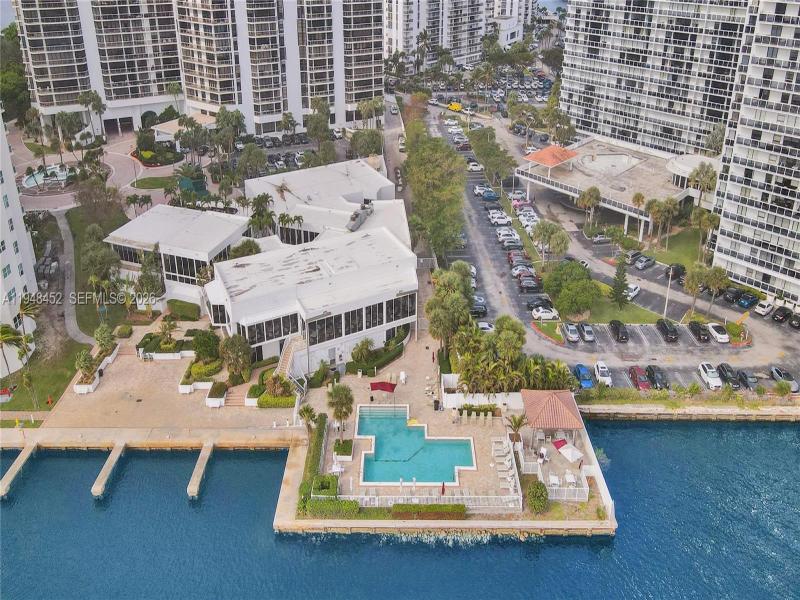 Comprar apartamento en Hamptons West 405