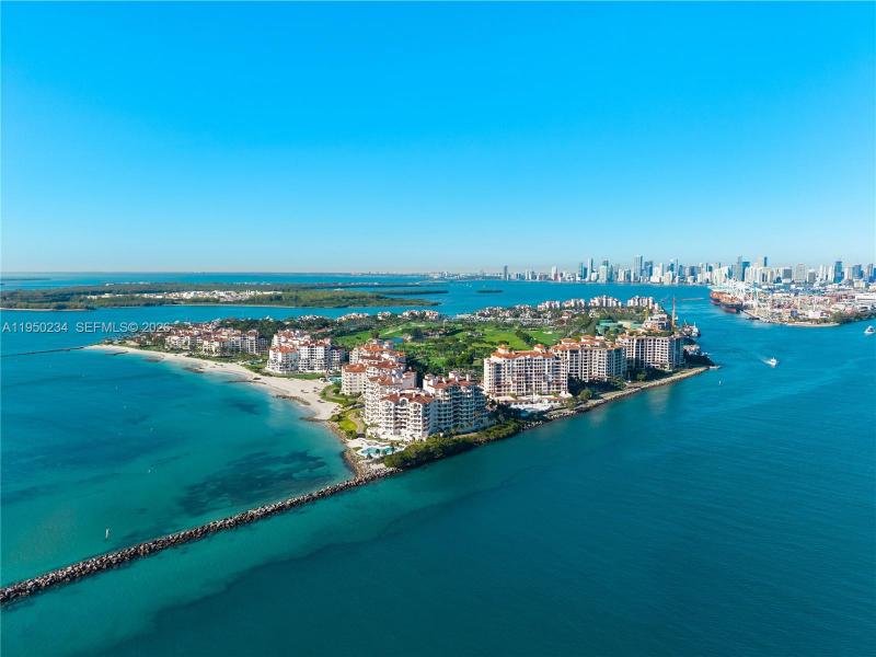 Condo for sale at Palazzo Del Mare 7124