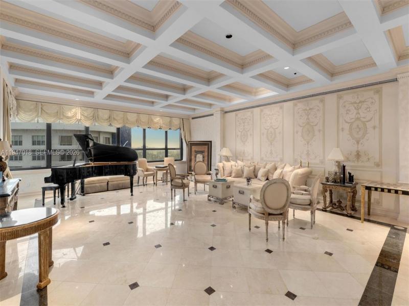 Comprar apartamento en The Alexander PH8