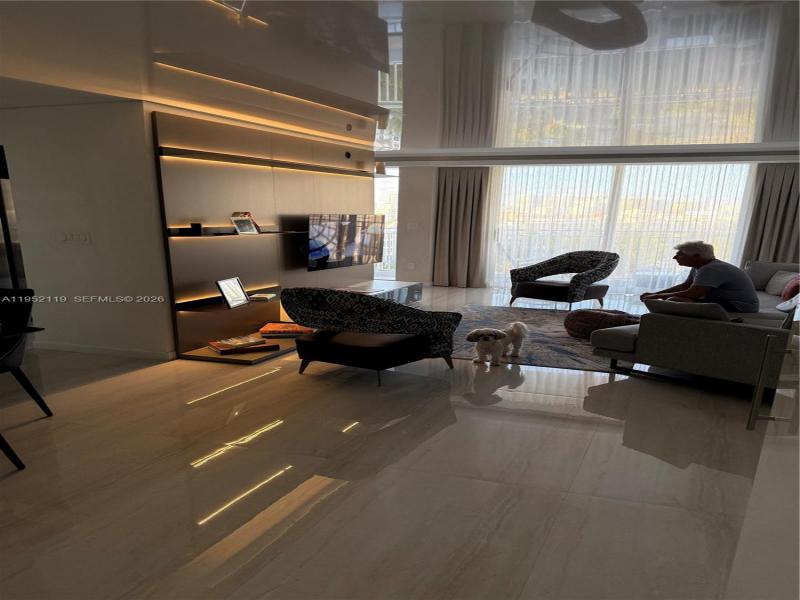 Comprar apartamento no Winston Towers 911