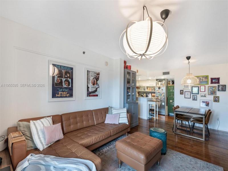 Comprar apartamento en The Ambassadors 405