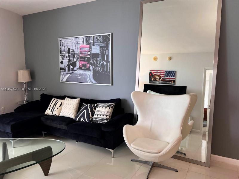 Property photo # 4