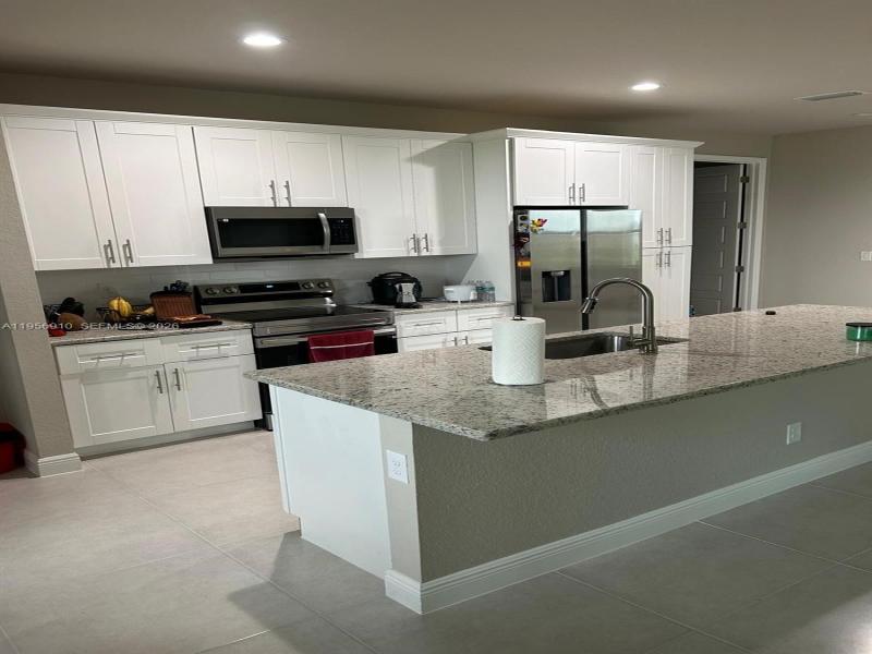 Property photo # 2