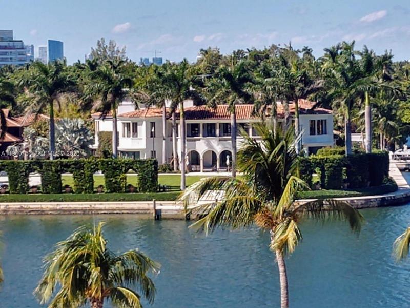 Comprar apartamento en Carriage Club North 504