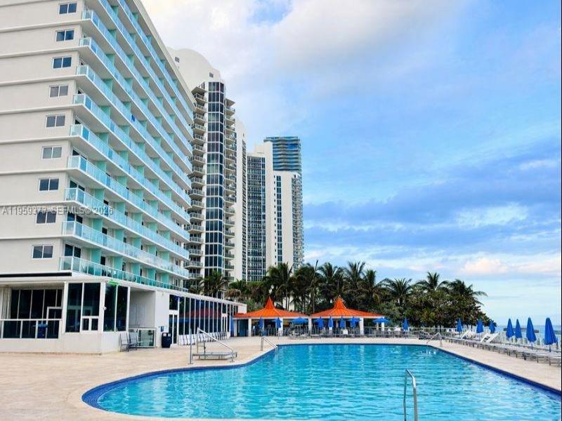 Comprar apartamento en Aventura Beach Club 707