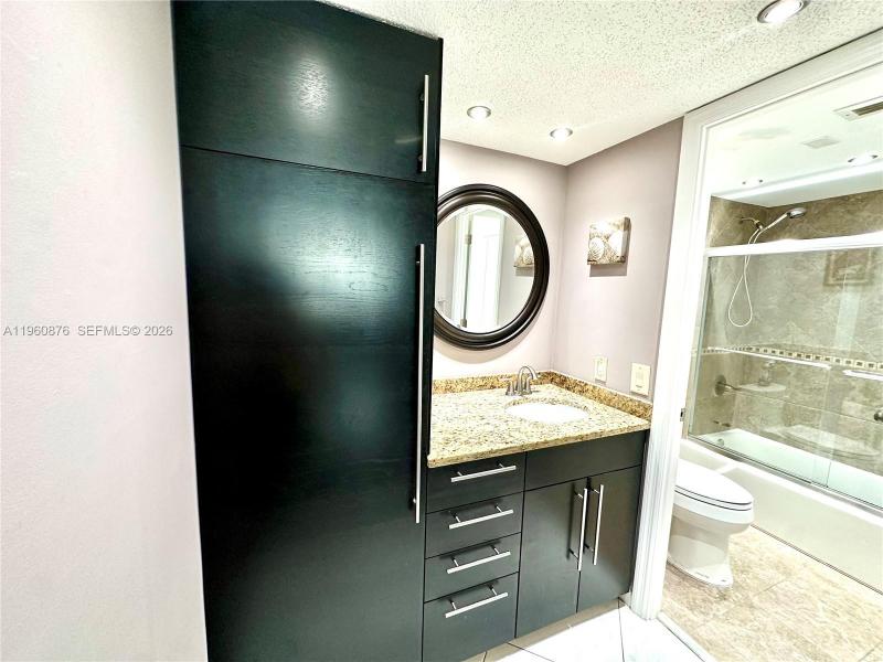 Condo for sale at La Mer Estates 701