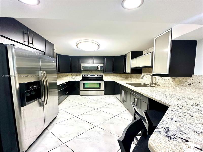 Condo for sale at La Mer Estates 701