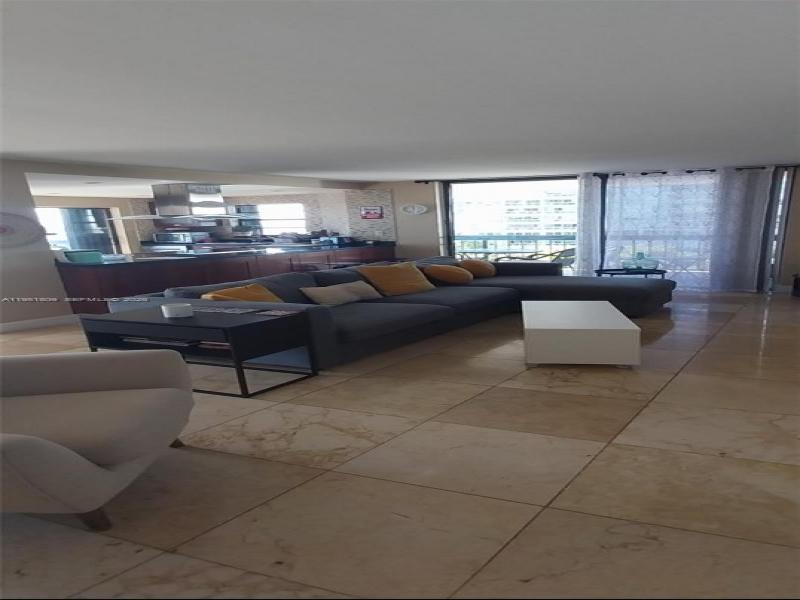 Condo for sale at Brickell Bay Club 602