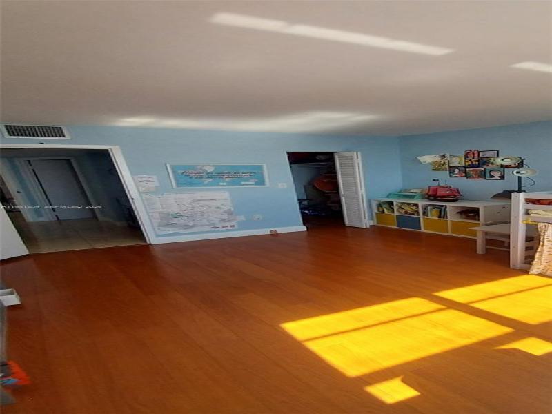 Condo for sale at Brickell Bay Club 602
